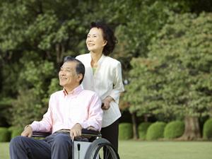 患者の立場に寄り添った歯周病治療