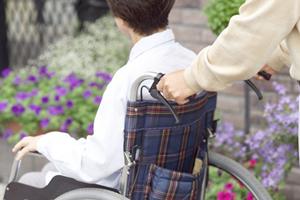 近くの歯医者選びはネットを活用しよう