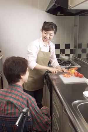 沖縄県那覇市宇栄原にある歯科クリニックです